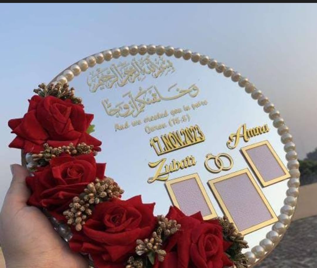 Personalized Wedding Mirror Tray | Floral Aarsi Mushaf Decor