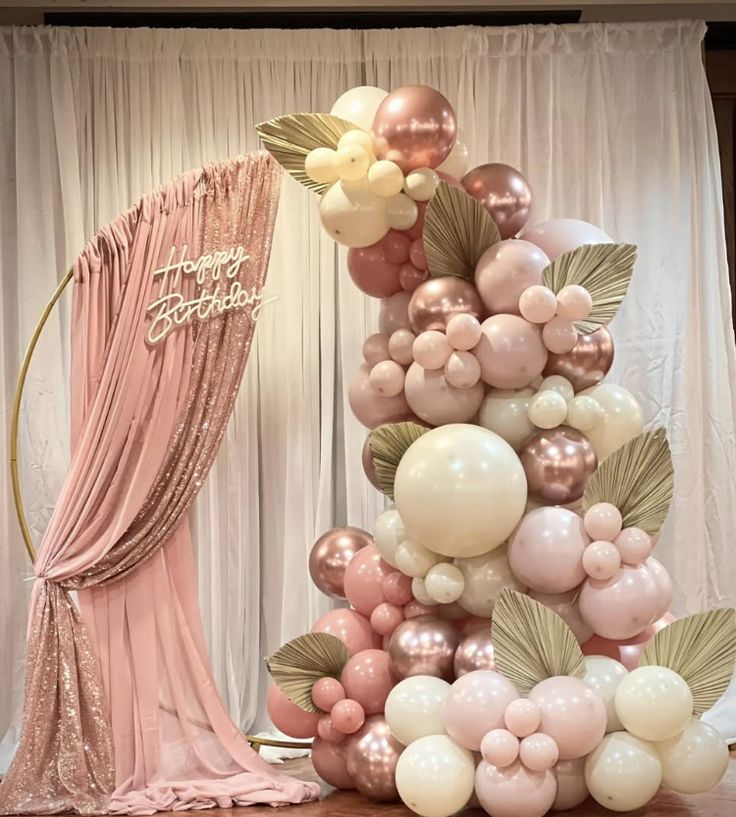 Birthday Decore Arch & Round Design