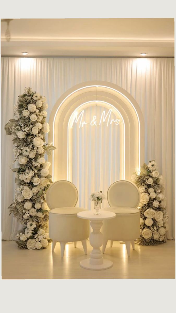 Engagement Decore Arch Design